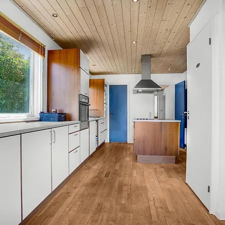 Beautiful In With Kitchen